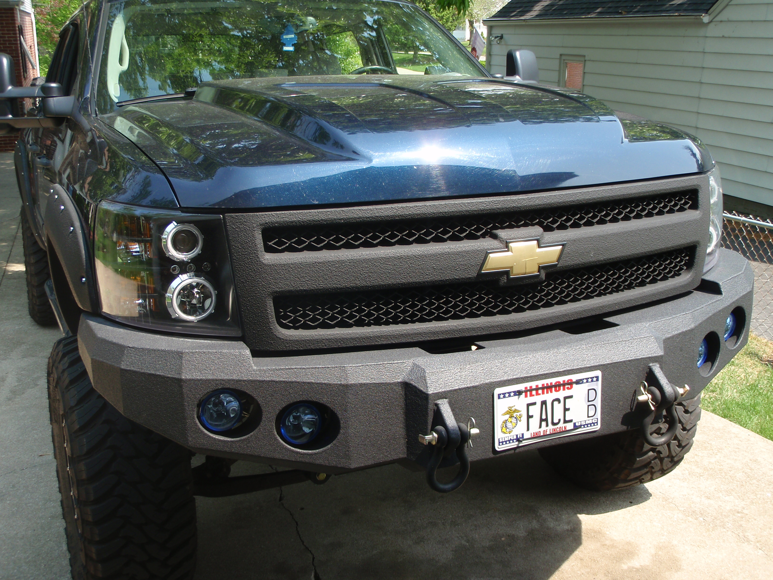 07-14 Chevy 1500 front base bumper