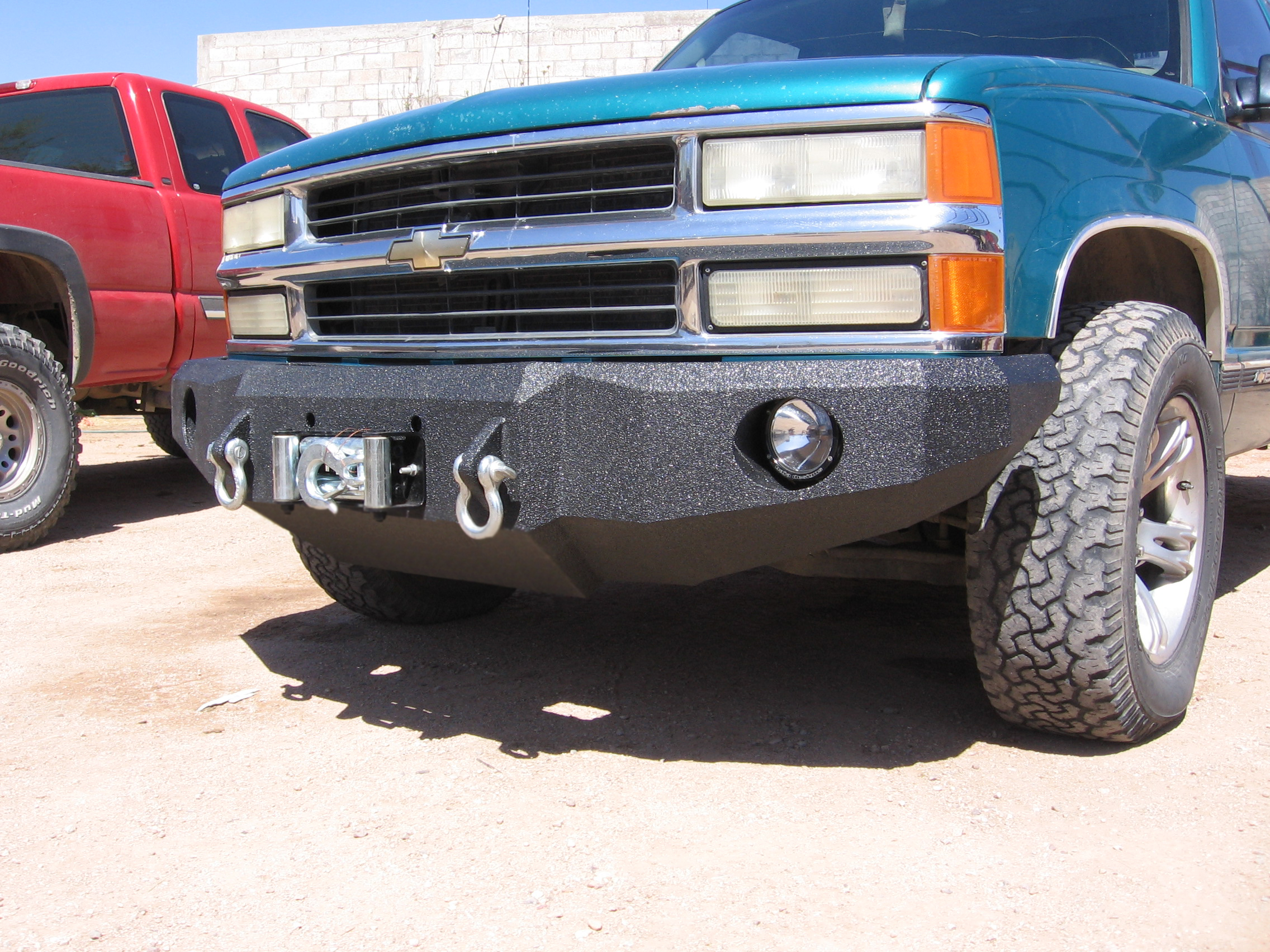 88-98 Chevrolet 1500 front base bumper.