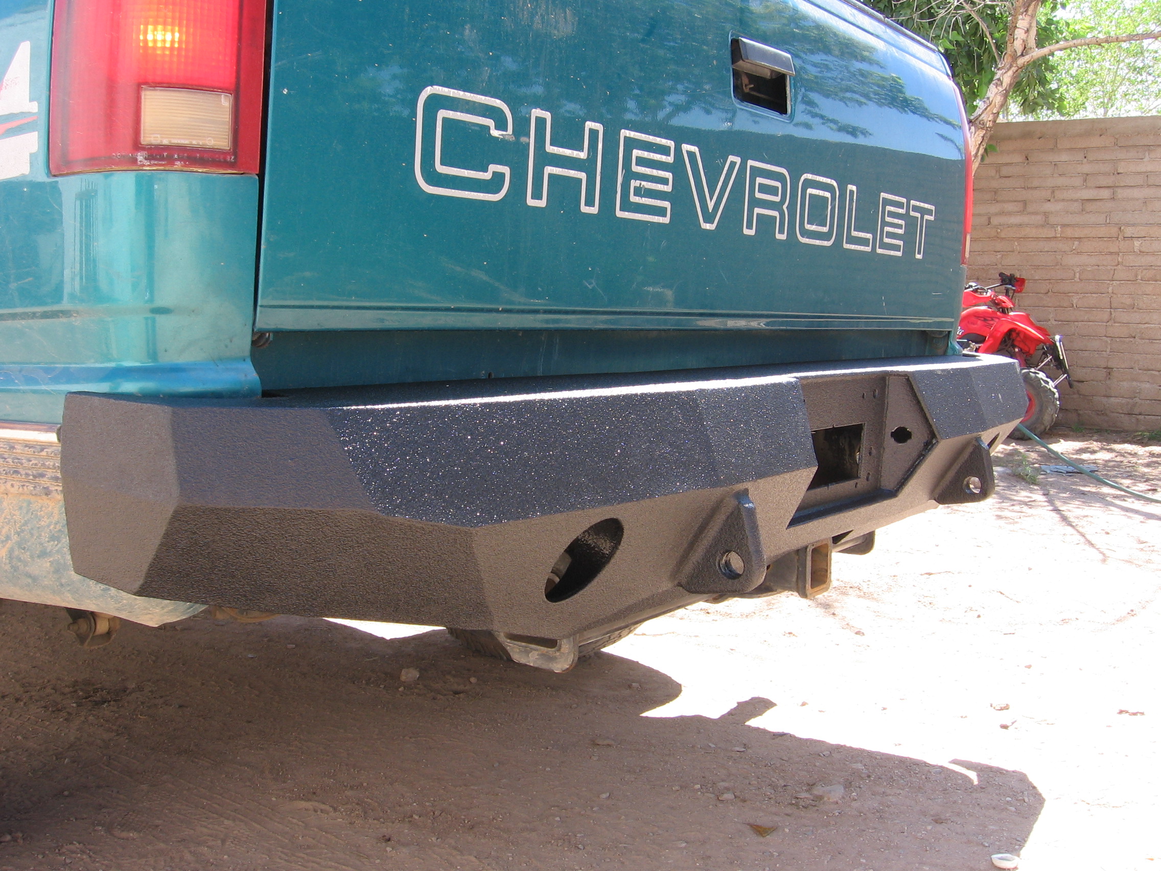88-98 Chevrolet 2500 rear base bumper