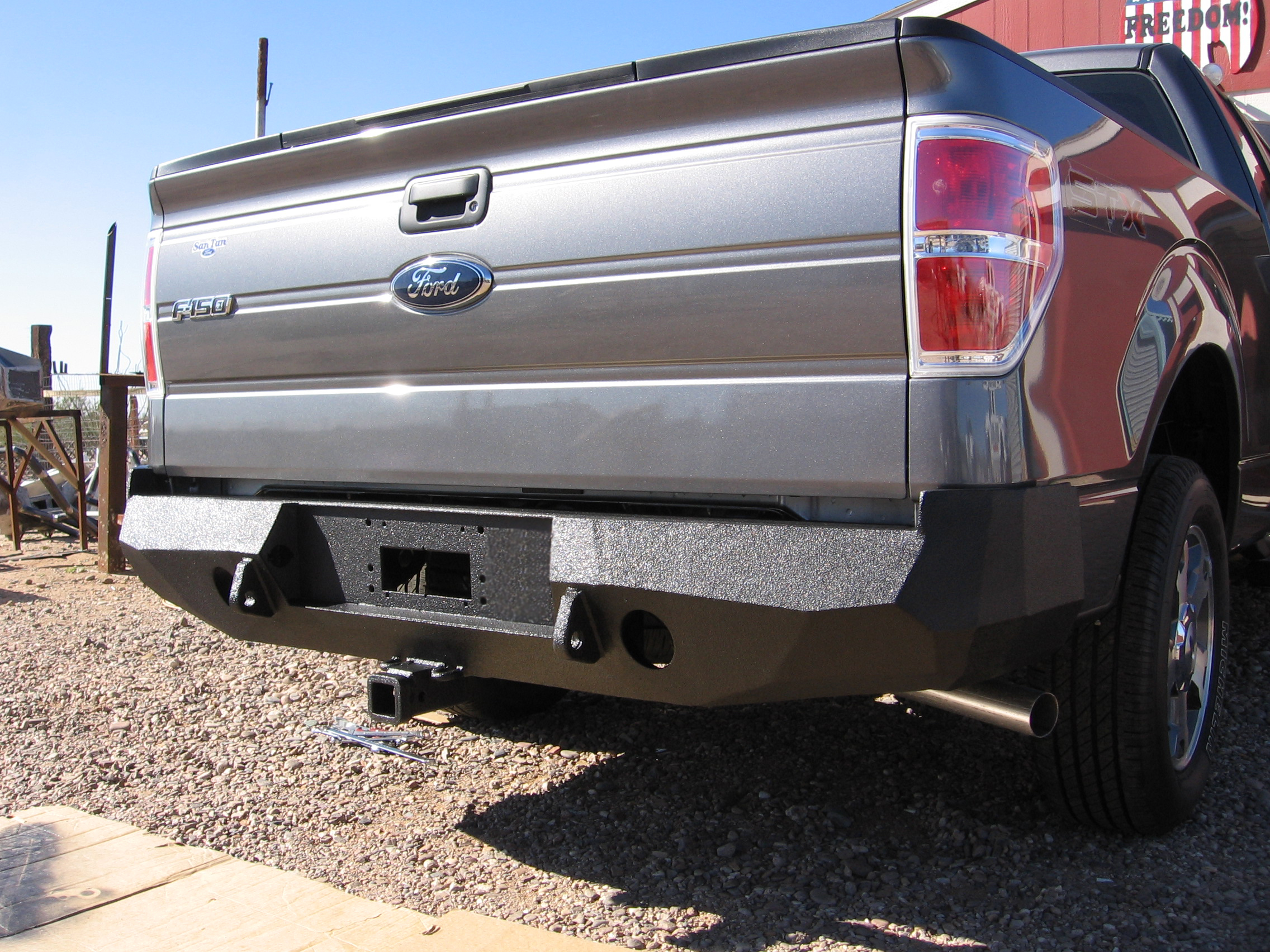 09-14 Ford F150 W/ Welded in Hitch